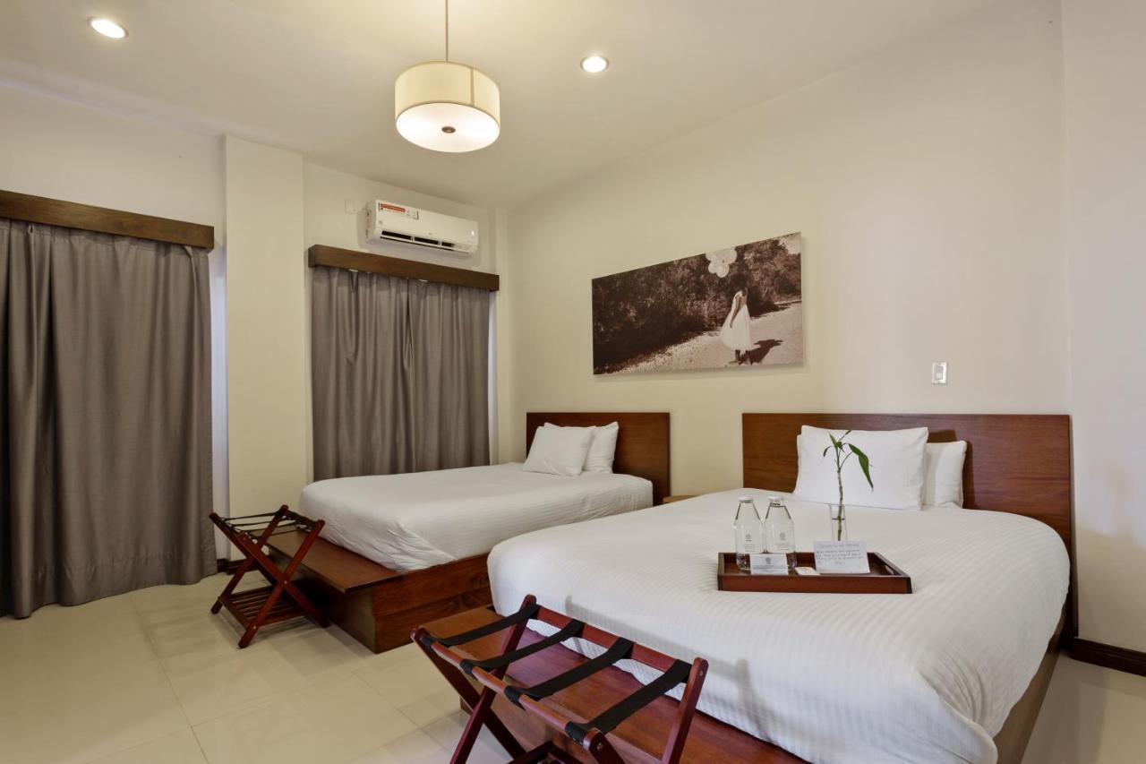 The Ellysian Boutique Hotel Placencia Kültér fotó